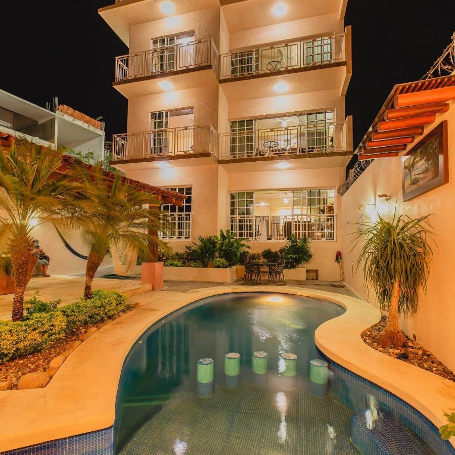 Primavera Suites Zihuatanejo Extérieur photo